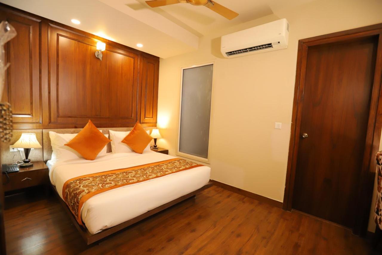 Ip Royal Hotel - New Delhi Exterior photo