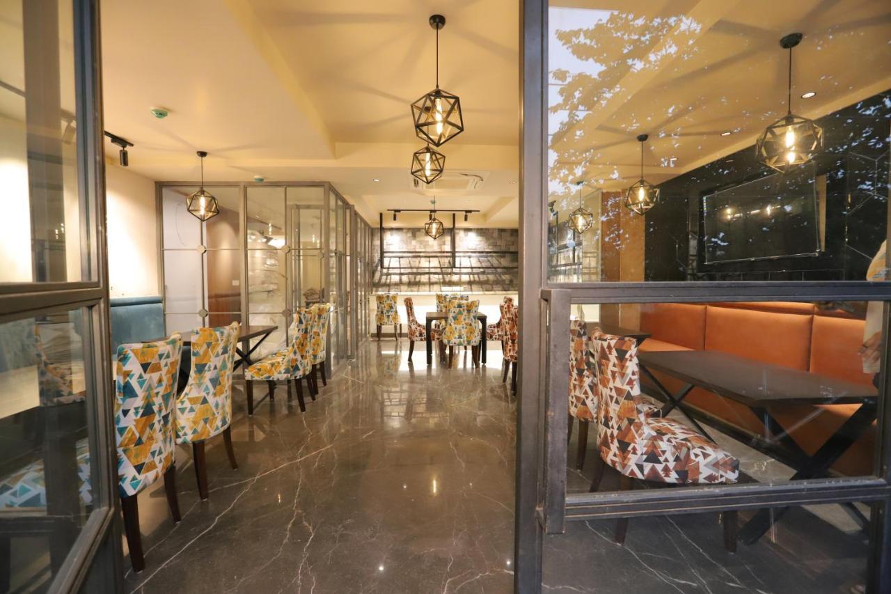 Ip Royal Hotel - New Delhi Exterior photo